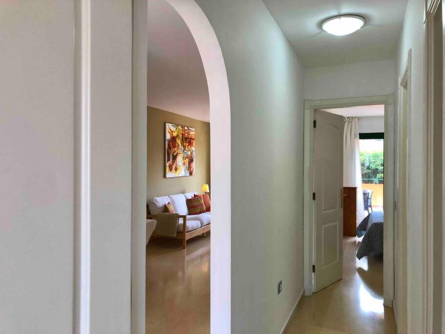 Luminoso Apartamento Con Piscina Y Parking Apartment ปูแอร์โตเดลาครูซ ภายนอก รูปภาพ